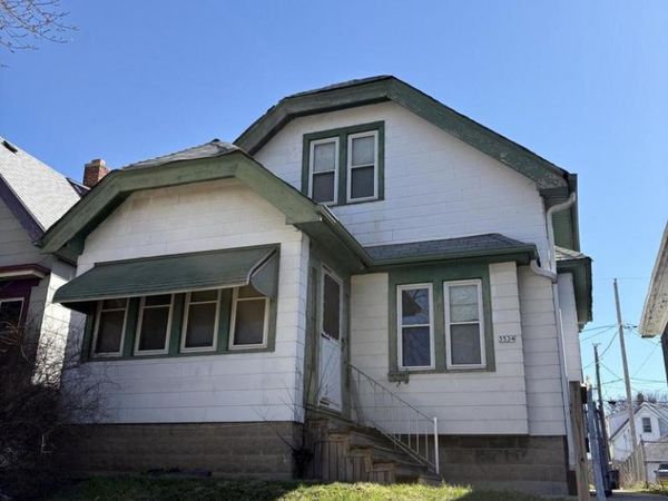 3534 N 12th STREET, Milwaukee, WI 53206
