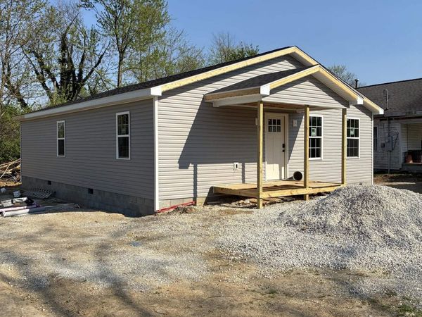 617 S Indiana Street, Bicknell, IN 47512