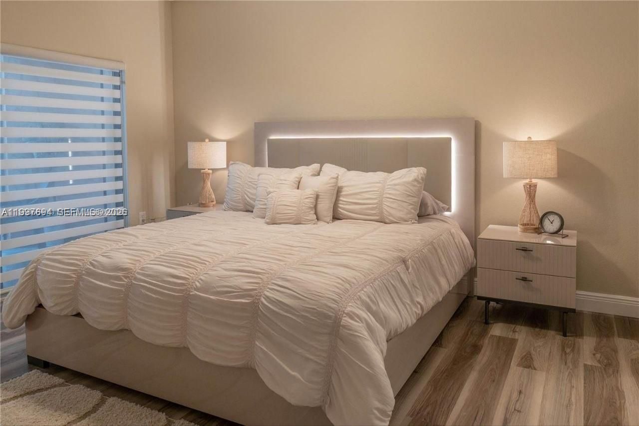 2916 Tuscany Ct, Unit 201, Palm Beach Gardens, FL 33410 Photo