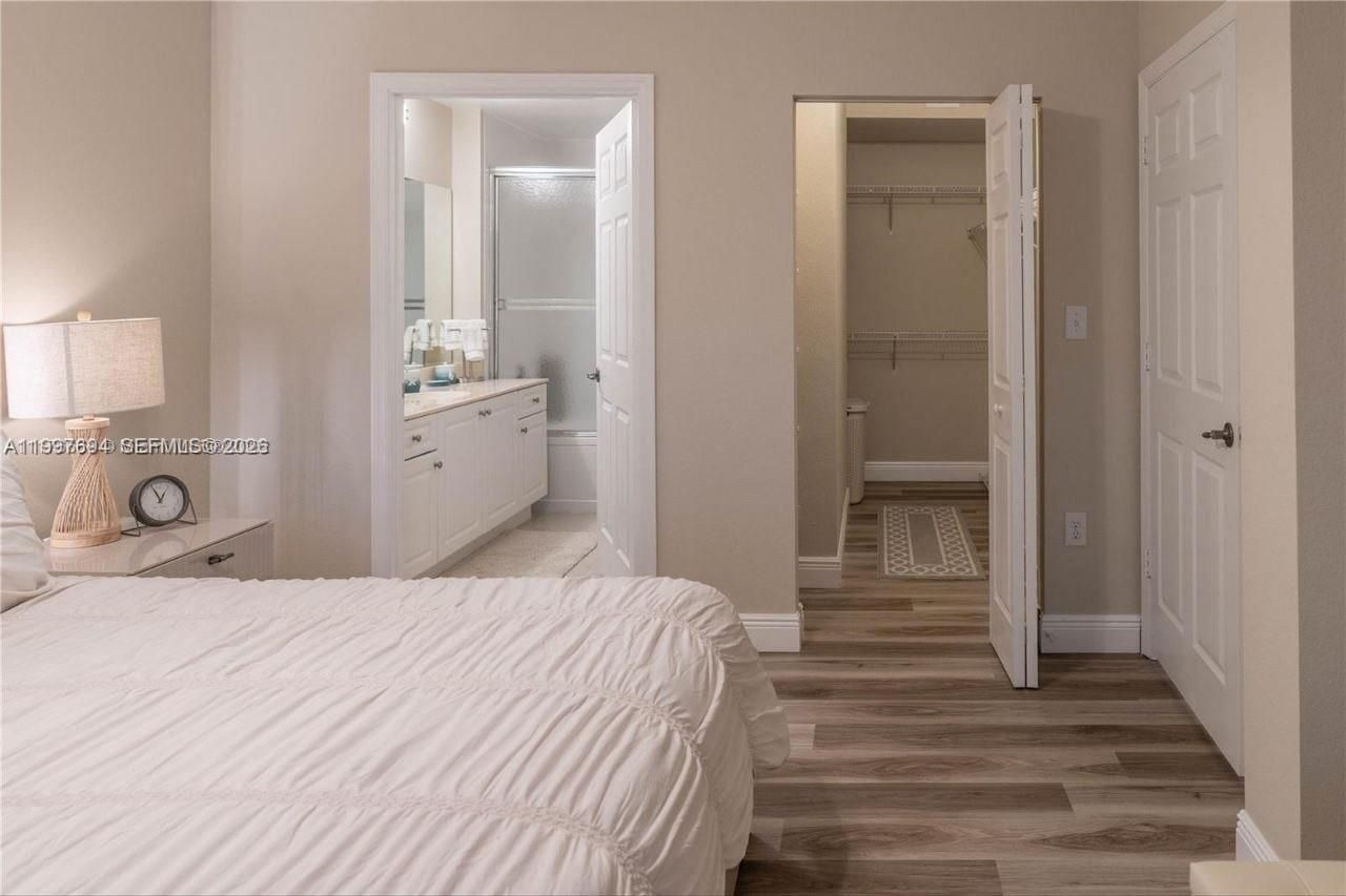 2916 Tuscany Ct, Unit 201, Palm Beach Gardens, FL 33410 Photo