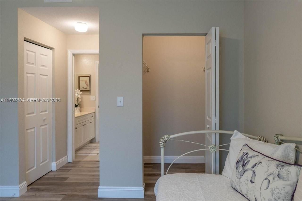 2916 Tuscany Ct, Unit 201, Palm Beach Gardens, FL 33410 Photo