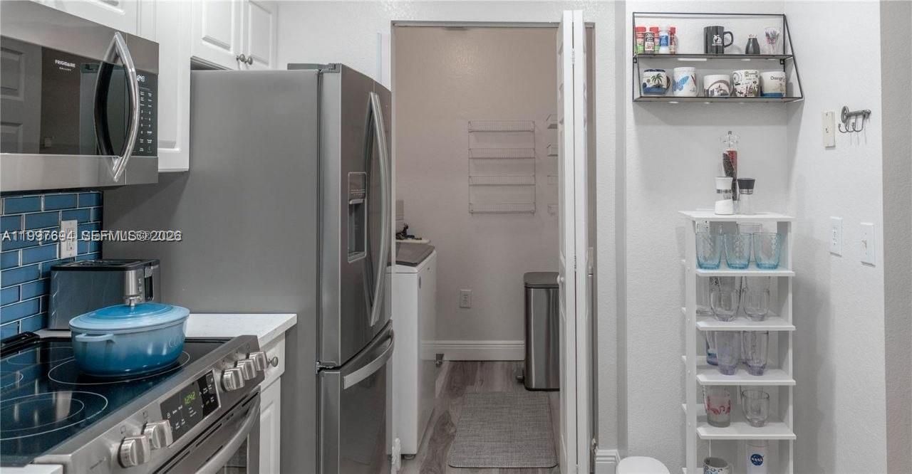 2916 Tuscany Ct, Unit 201, Palm Beach Gardens, FL 33410 Photo