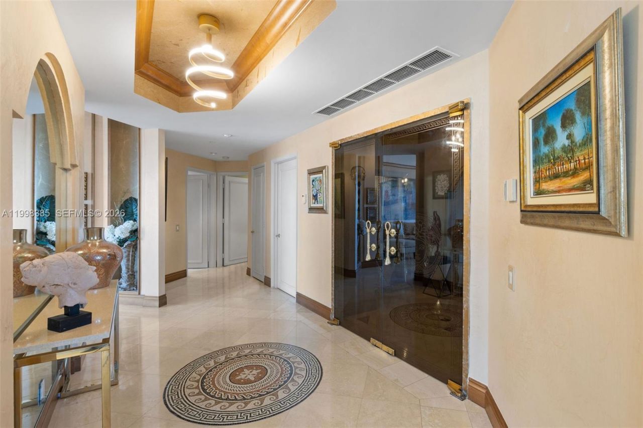 10 Edgewater Dr, Unit 7G, Coral Gables, FL 33133 Photo