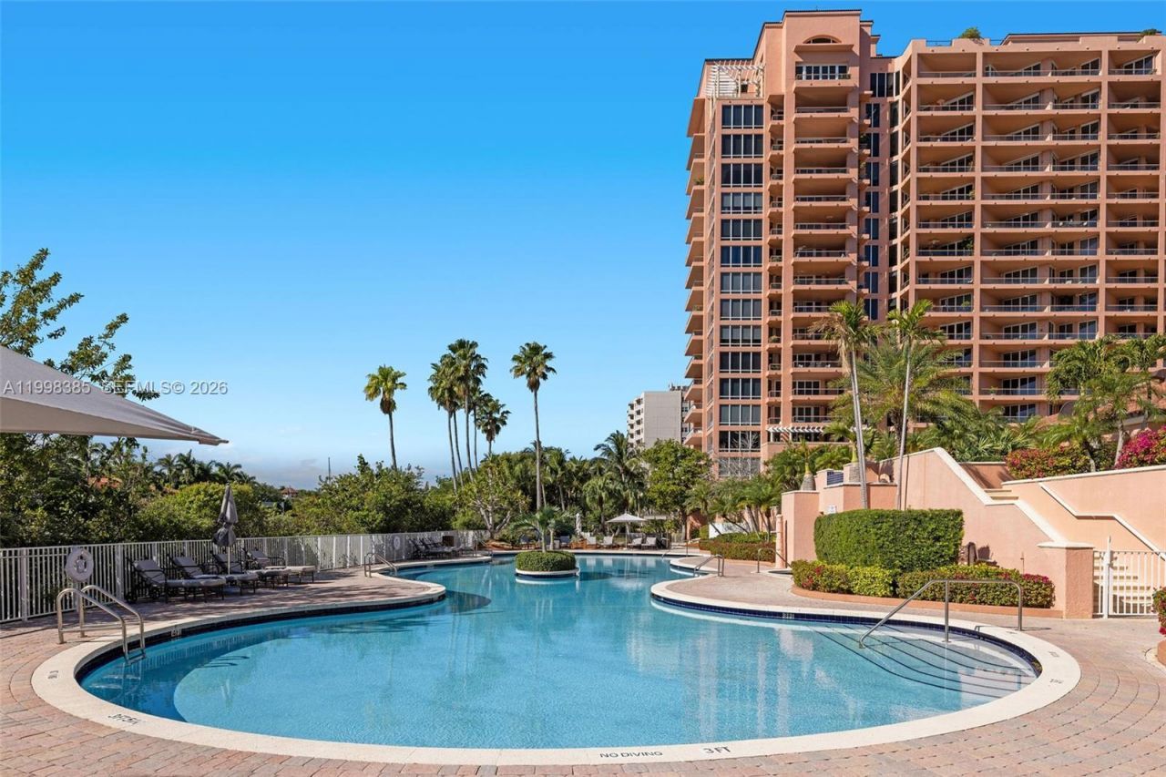 10 Edgewater Dr, Unit 7G, Coral Gables, FL 33133 Photo