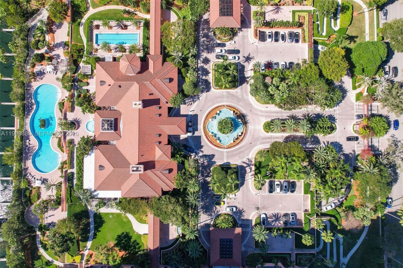 10 Edgewater Dr, Unit 7G, Coral Gables, FL 33133 Photo