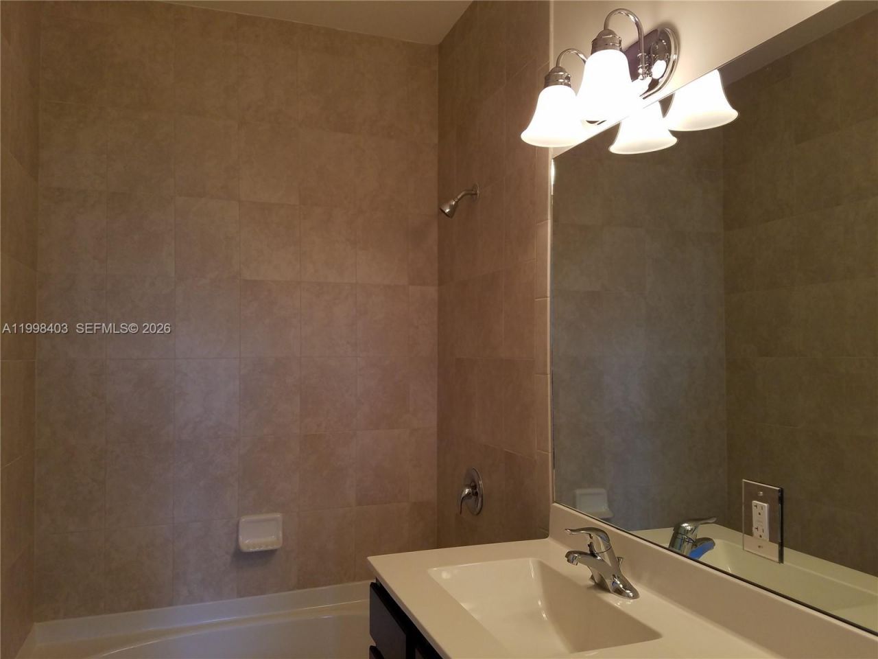 10620 NW 88th St, Unit 204, Doral, FL 33178 Photo