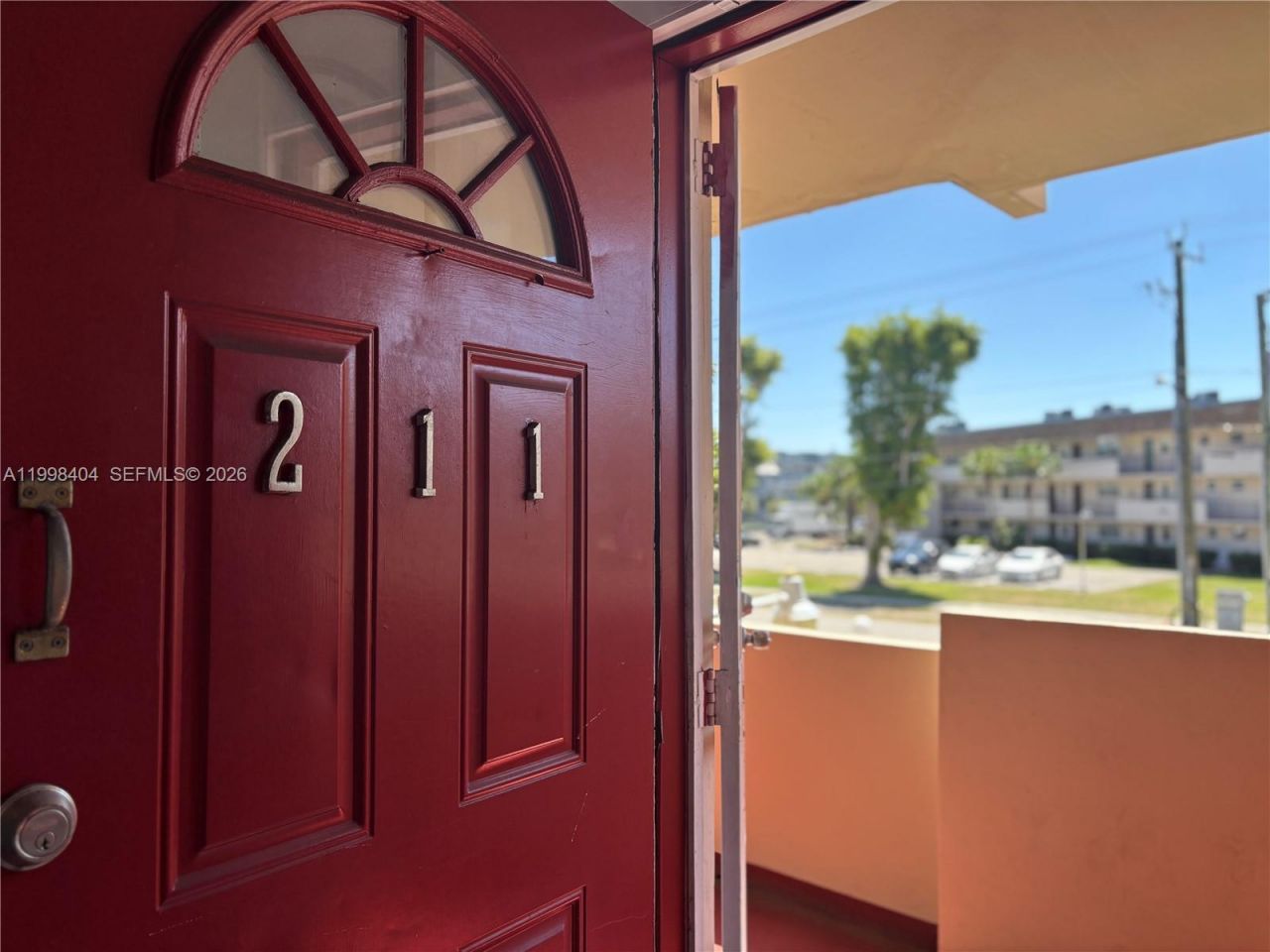 1501 NE 191st St, Unit C211, Miami, FL 33179 Photo