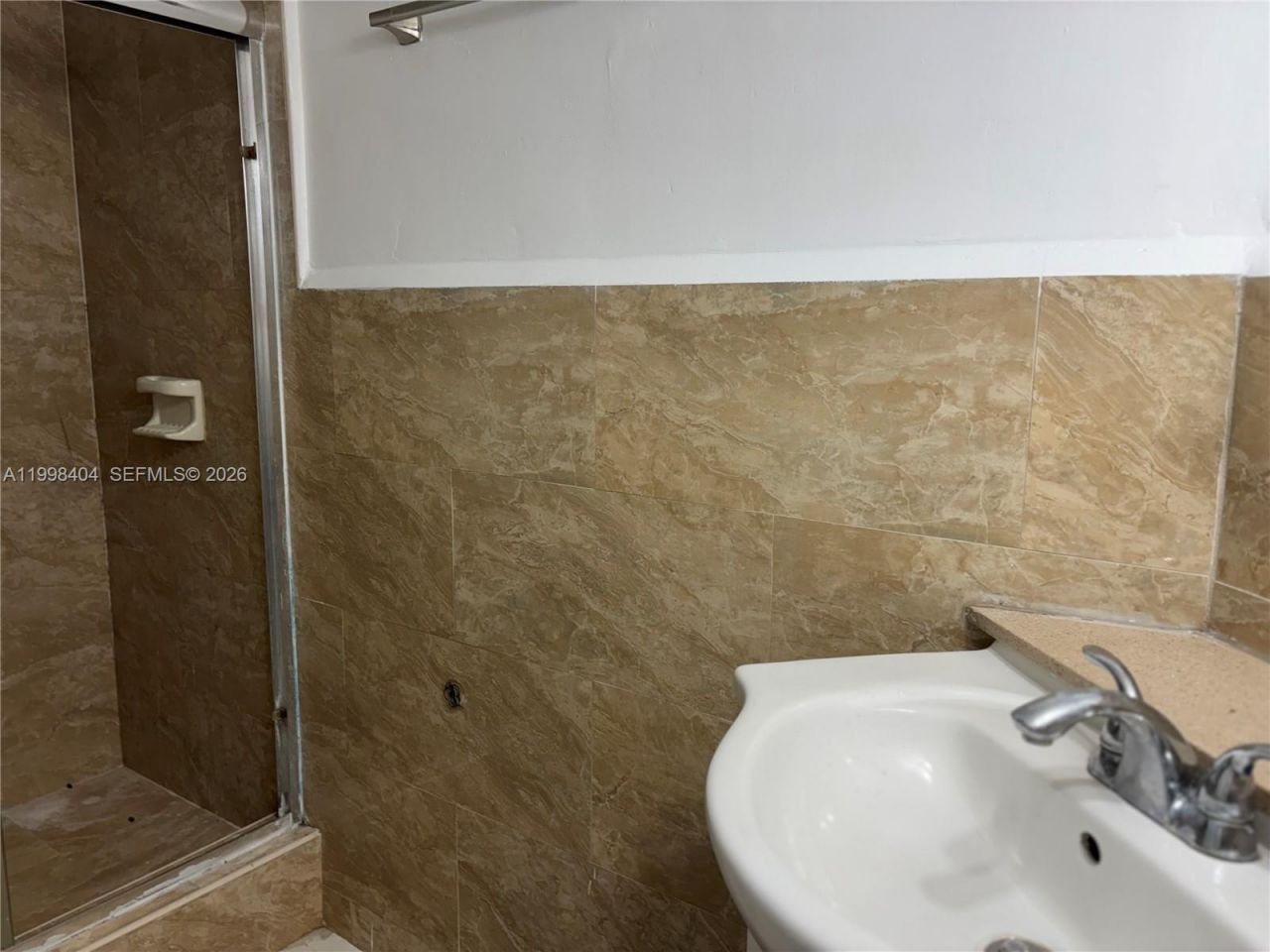 1501 NE 191st St, Unit C211, Miami, FL 33179 Photo