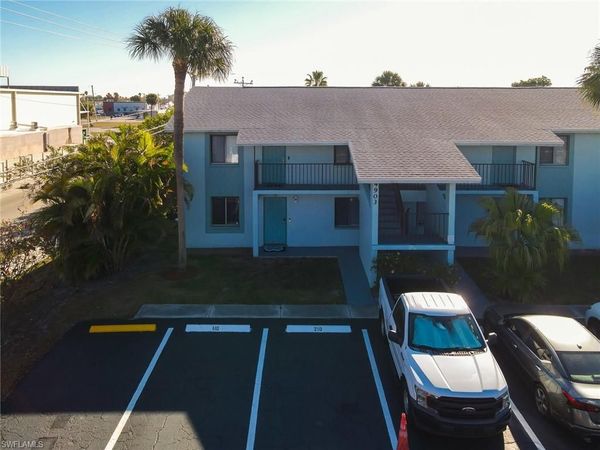 4903 Vincennes ST , Unit 110, CAPE CORAL, FL 33904