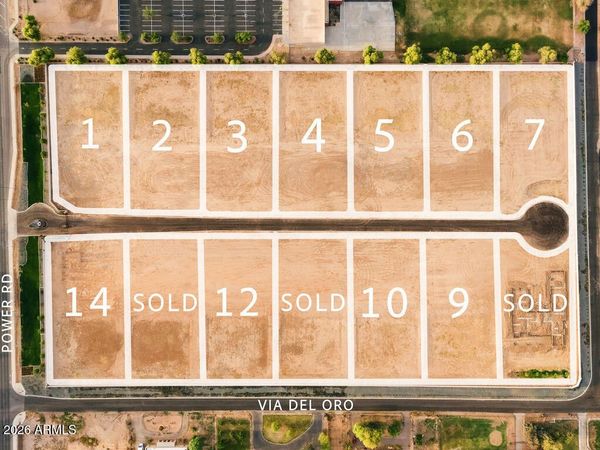 18429 E VIA DEL VINEDO, Unit 14, Queen Creek, AZ 85142