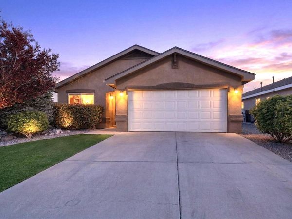 8056 Tuscarora Road NW, Albuquerque, NM 87114