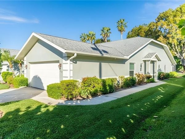 1704 Royal CIR, Unit 602, NAPLES, FL 34112