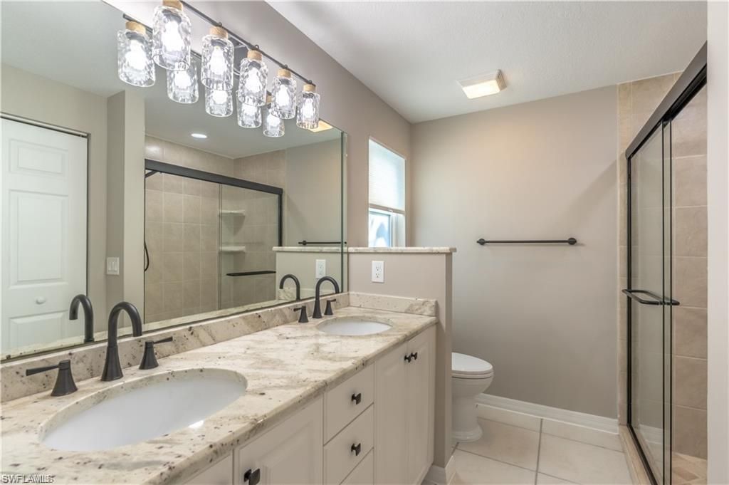 1704 Royal Cir, Unit 602, Naples, FL 34112 Photo