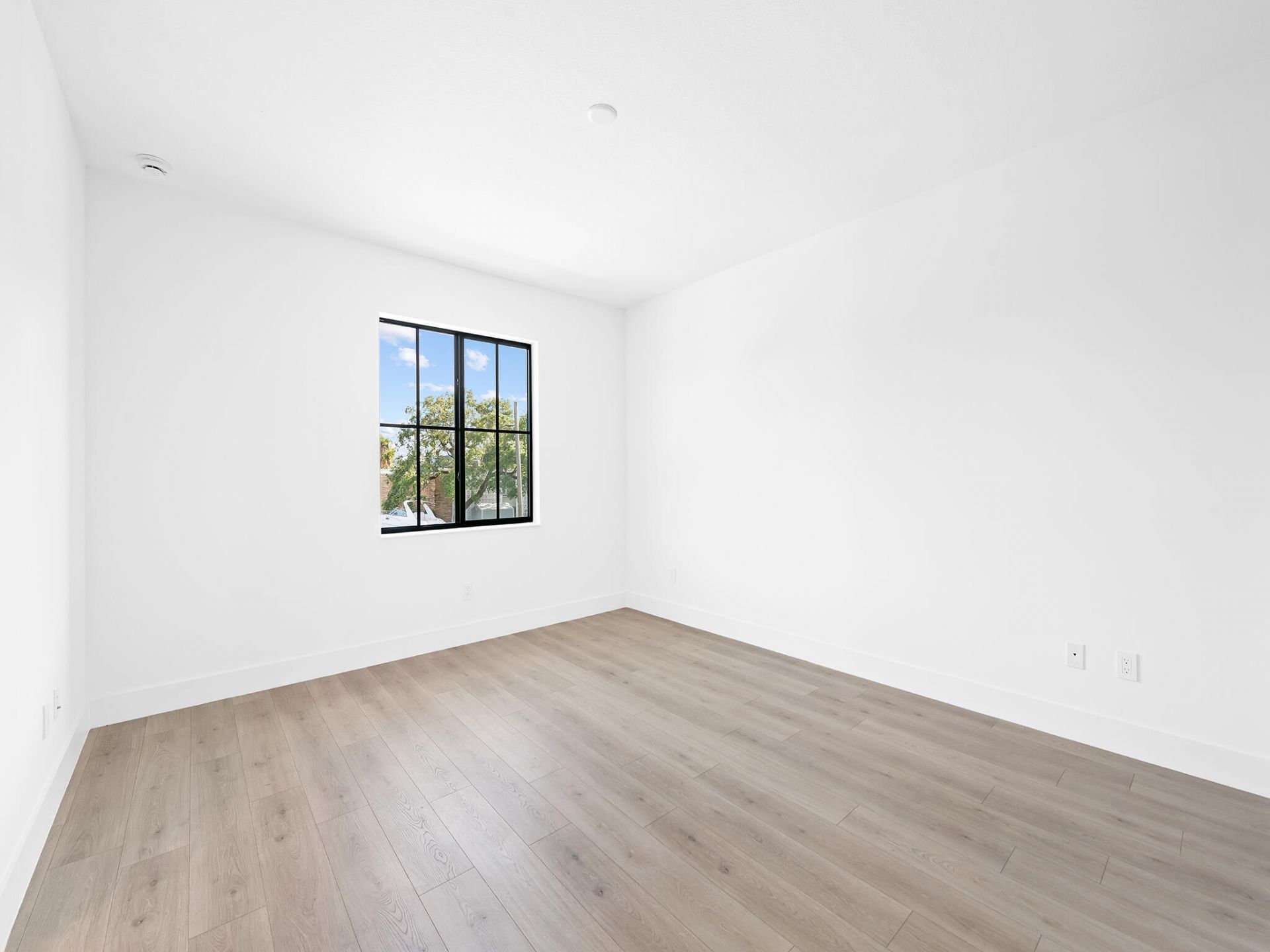 1429 SW 23rd Court, Fort Lauderdale, FL 33315 Photo