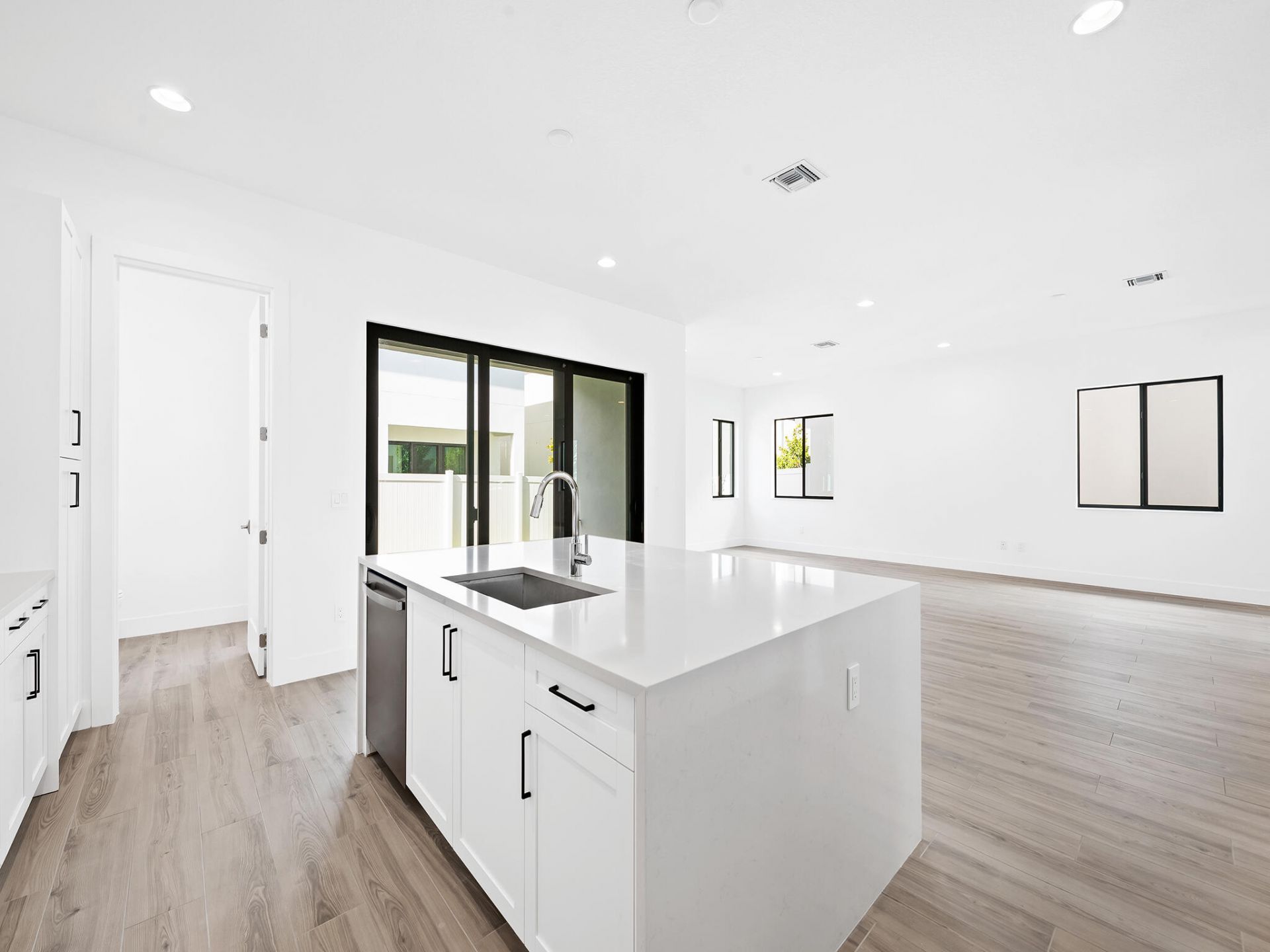 1429 SW 23rd Court, Fort Lauderdale, FL 33315 Photo