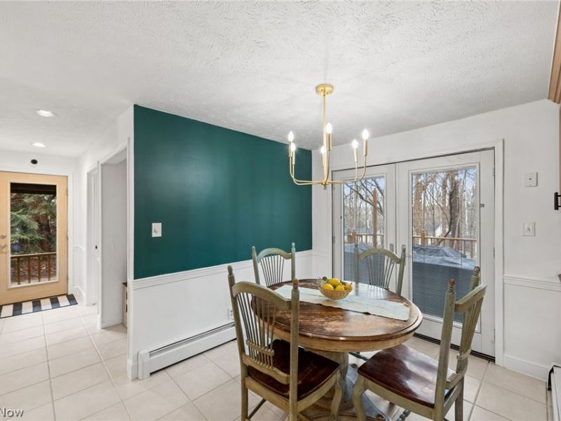 52 Carriage Stone Drive, Chagrin Falls, OH 44022 Photo 10