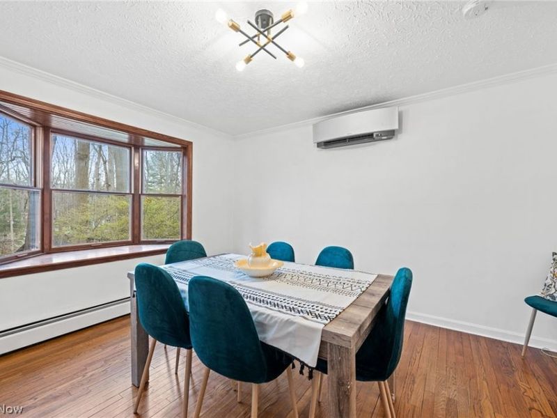 52 Carriage Stone Drive, Chagrin Falls, OH 44022 Photo 6