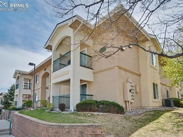 3040 Mandalay Grove, Unit 9, Colorado Springs, CO 80917