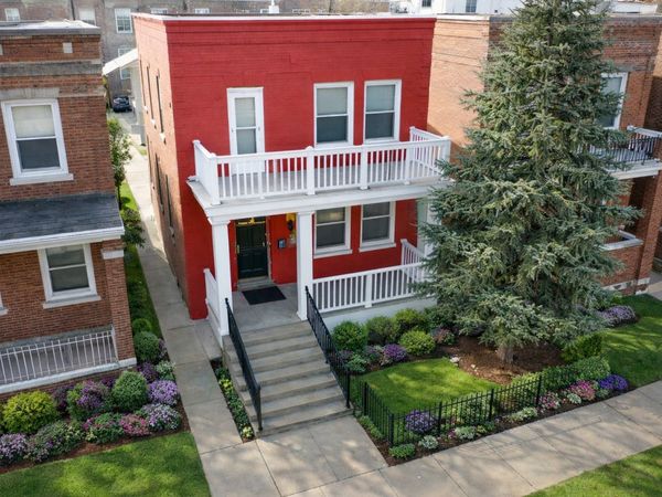 4925 W Henderson Street , Unit 1, Chicago, IL 60641