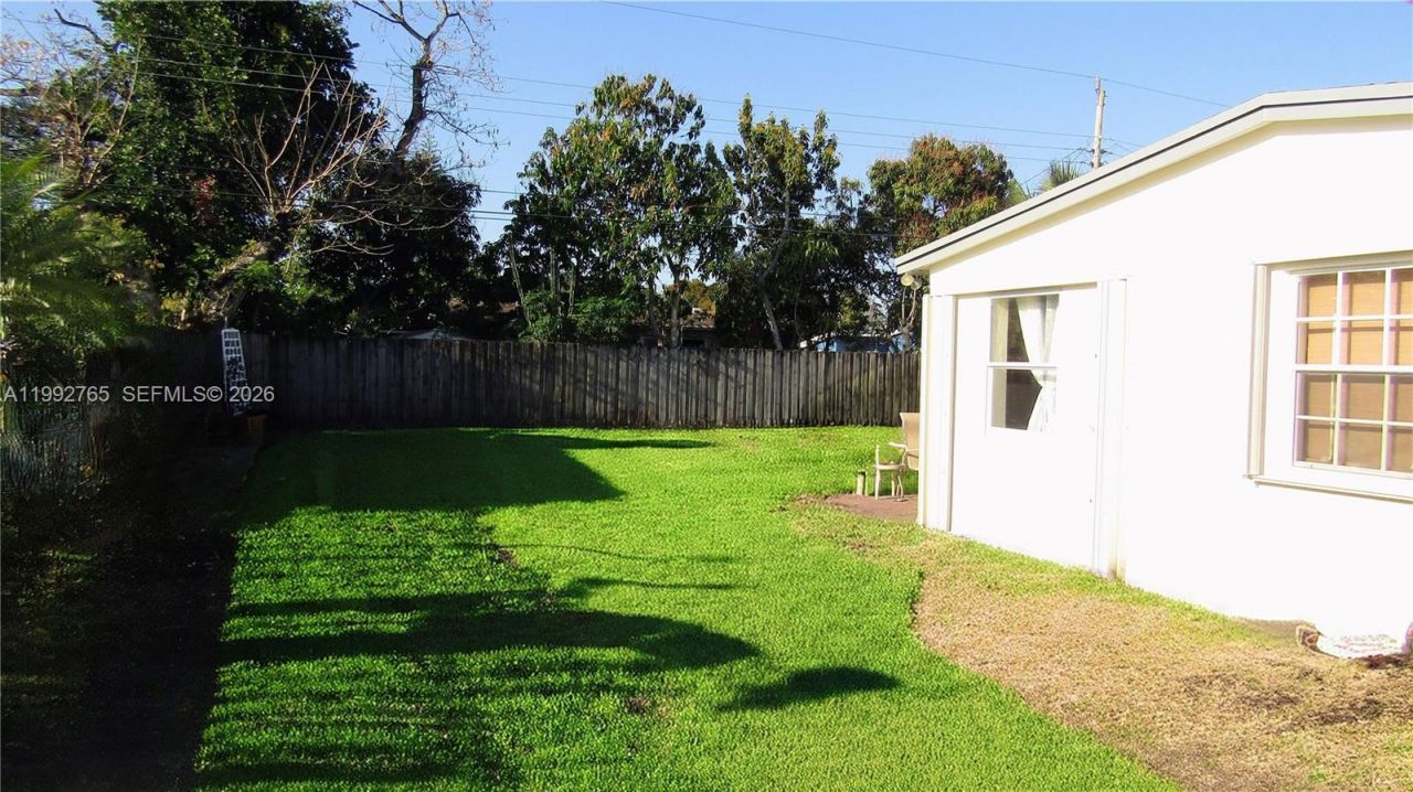 7131 Park St, Hollywood, FL 33024 Photo