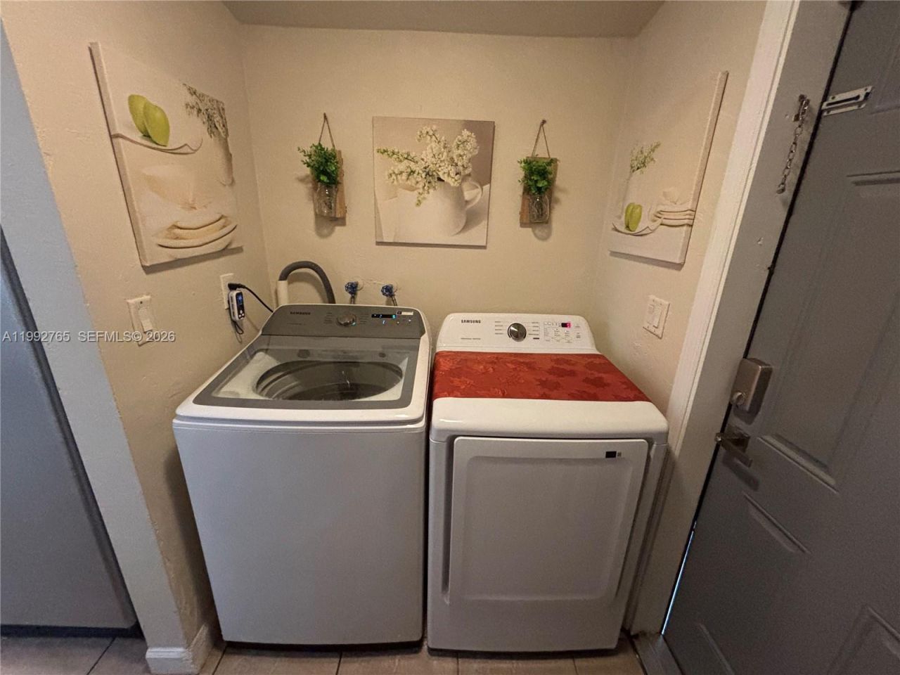 7131 Park St, Hollywood, FL 33024 Photo