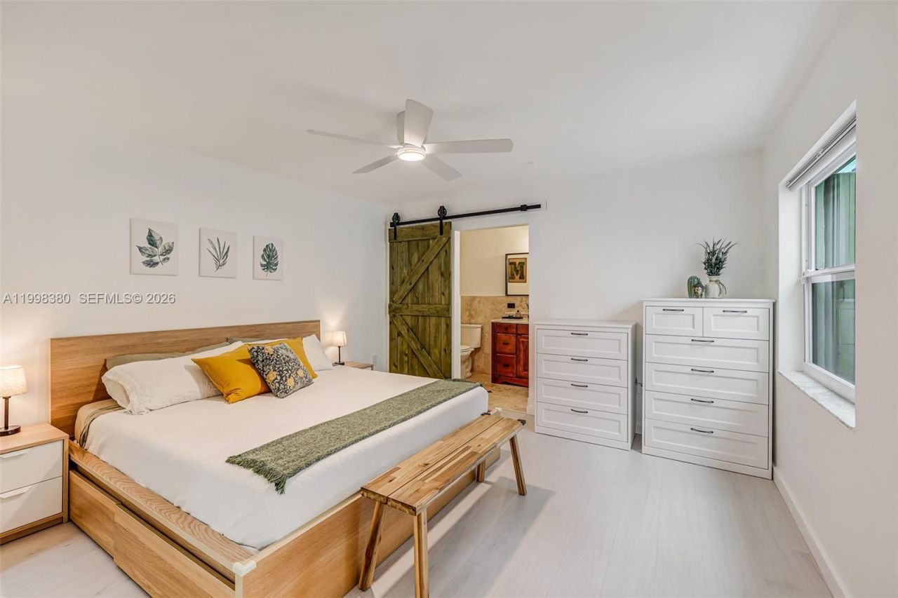 526 Danville Ter, Davie, FL 33325 Photo