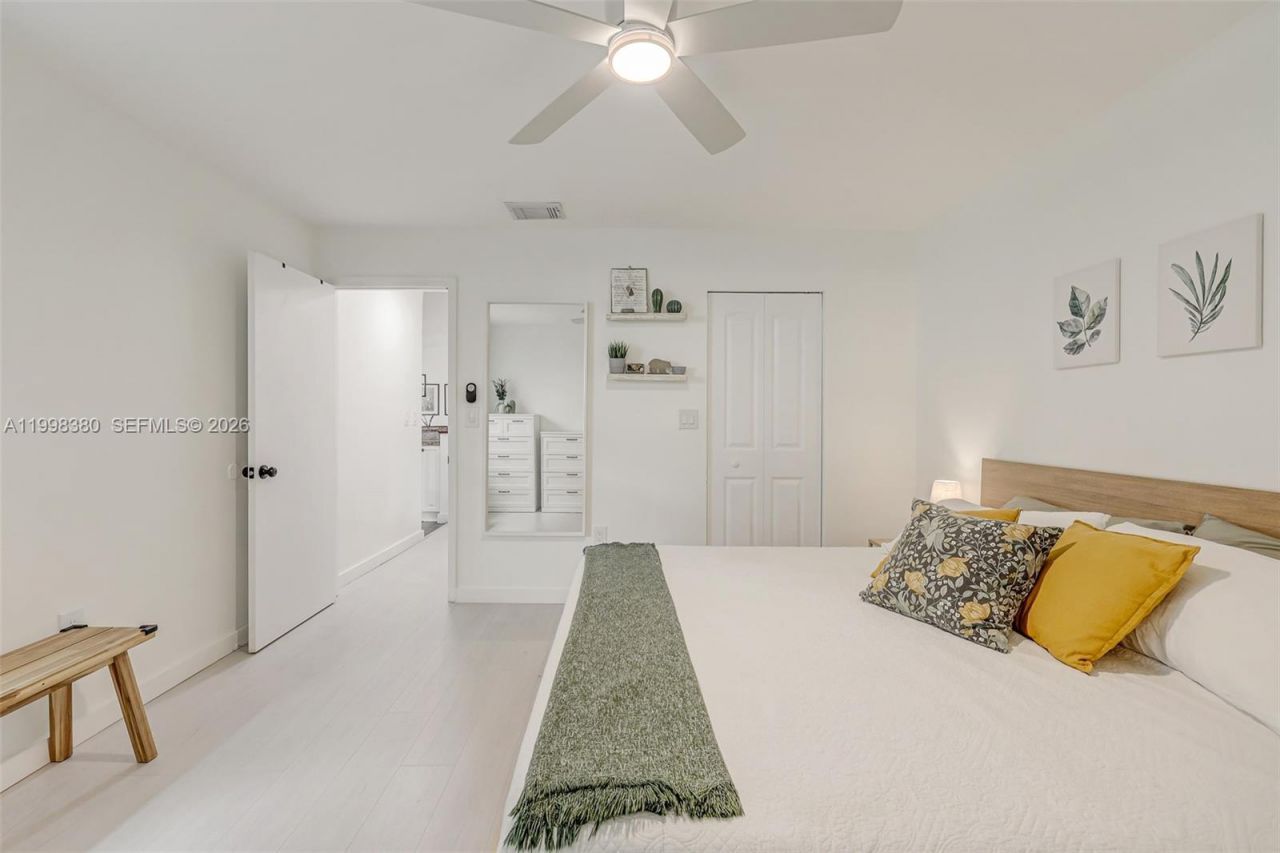 526 Danville Ter, Davie, FL 33325 Photo