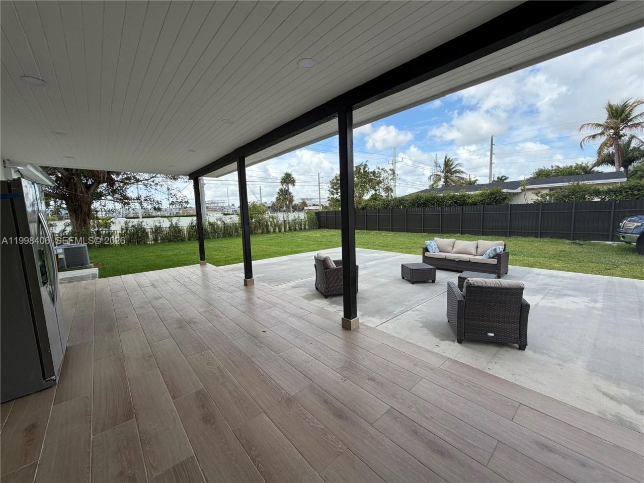 596 Ragan Dr, Miami Springs, FL 33166 Photo