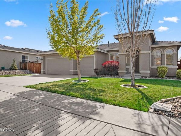 6101 Solstice Drive, Sparks, NV 89436