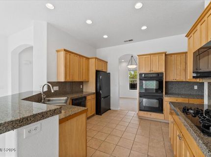 6101 Solstice Drive, Sparks, NV 89436 Photo