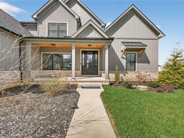 2071 Lanterman Circle , Hinckley, OH 44233