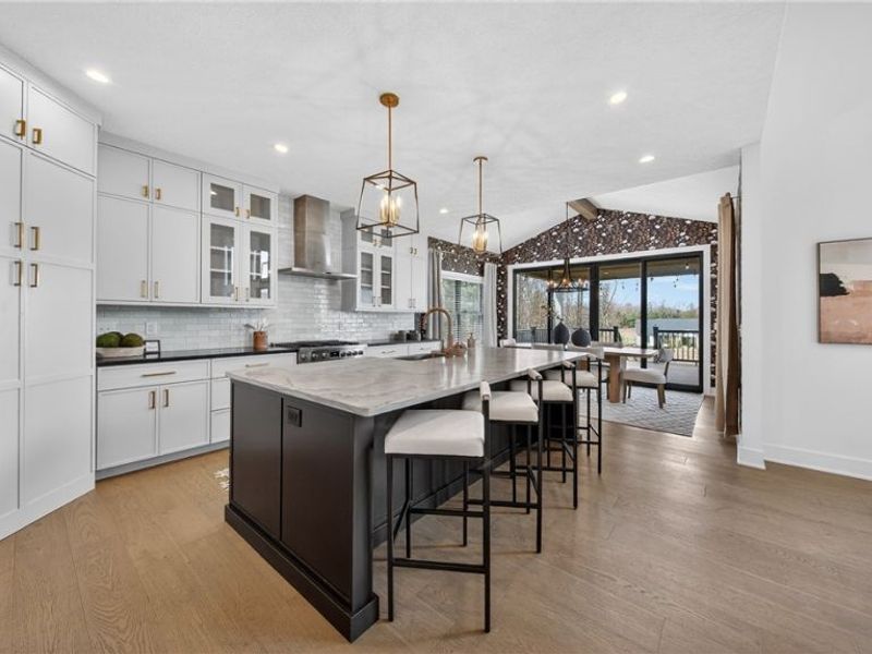 2071 Lanterman Circle, Hinckley, OH 44233 Photo 10