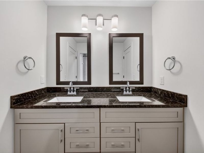 2071 Lanterman Circle, Hinckley, OH 44233 Photo 23