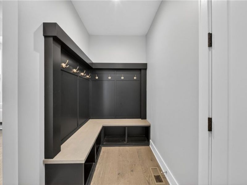 2071 Lanterman Circle, Hinckley, OH 44233 Photo 32