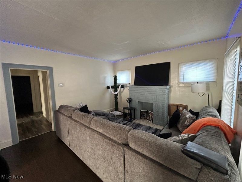 3826 E 78th Street, Cleveland, OH 44105 Photo 2