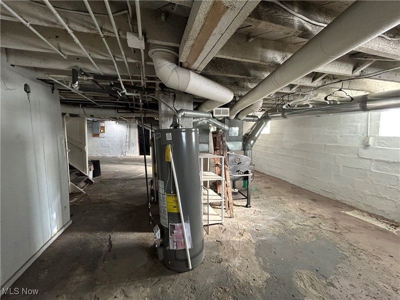 3826 E 78th Street, Cleveland, OH 44105 Photo 22