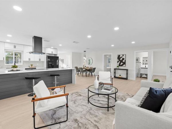 105 12TH STREET SW, RUSKIN, FL 33570