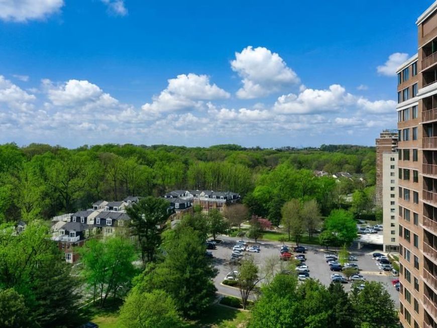 10101 Grosvenor Place, Unit 1603, North Bethesda, MD 20852 Main Photo