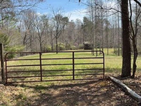 00 seven island Road , Danbury, NC 27016