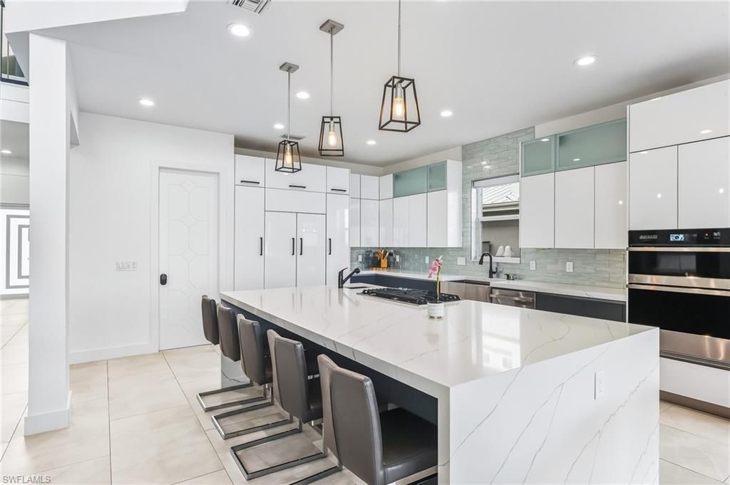 2418 SE 28th St, Cape Coral, FL 33904 Photo