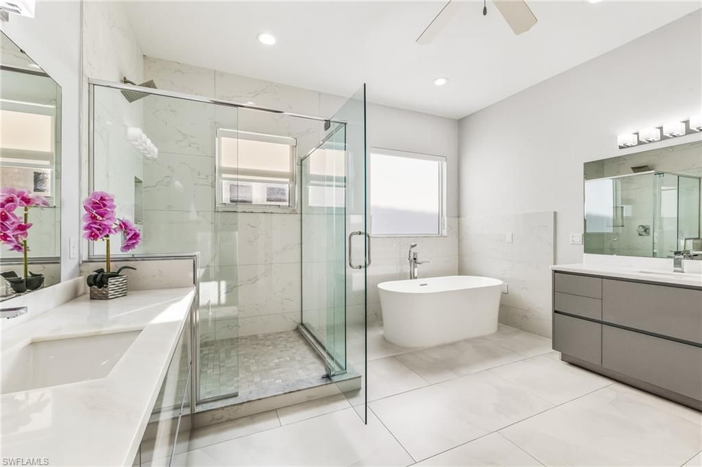 2418 SE 28th St, Cape Coral, FL 33904 Photo