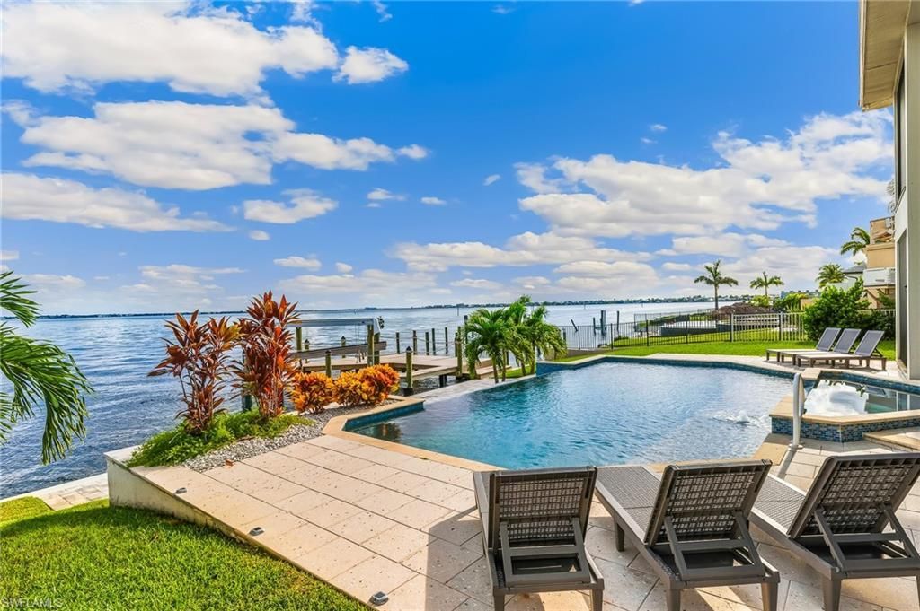 2418 SE 28th St, Cape Coral, FL 33904 Photo