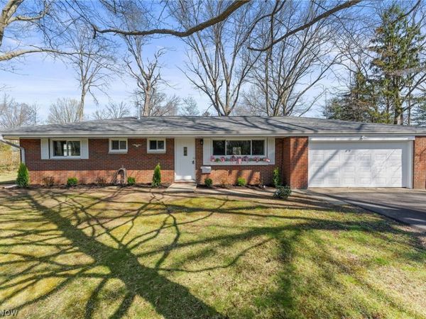 7070 Dogwood Lane, Mentor, OH 44060