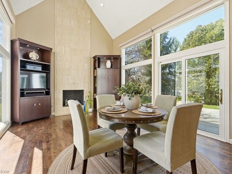 249 Tinkers Trail, Aurora, OH 44202 Photo 13