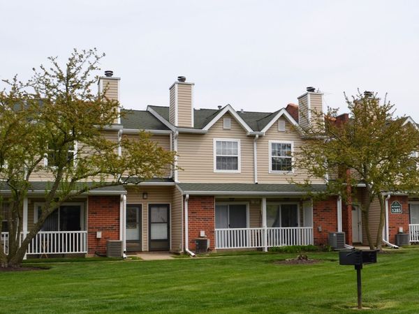 1285 Wyndham Lane , Unit 105, Palatine, IL 60074