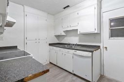 114 Rahway Road photo 4