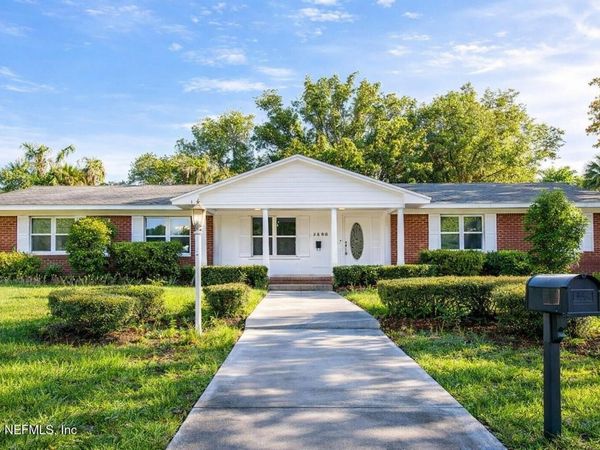 1400 HARGROVE Street, Palatka, FL 32177