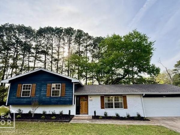 1207 Rainwood Drive, Jonesboro, AR 72401