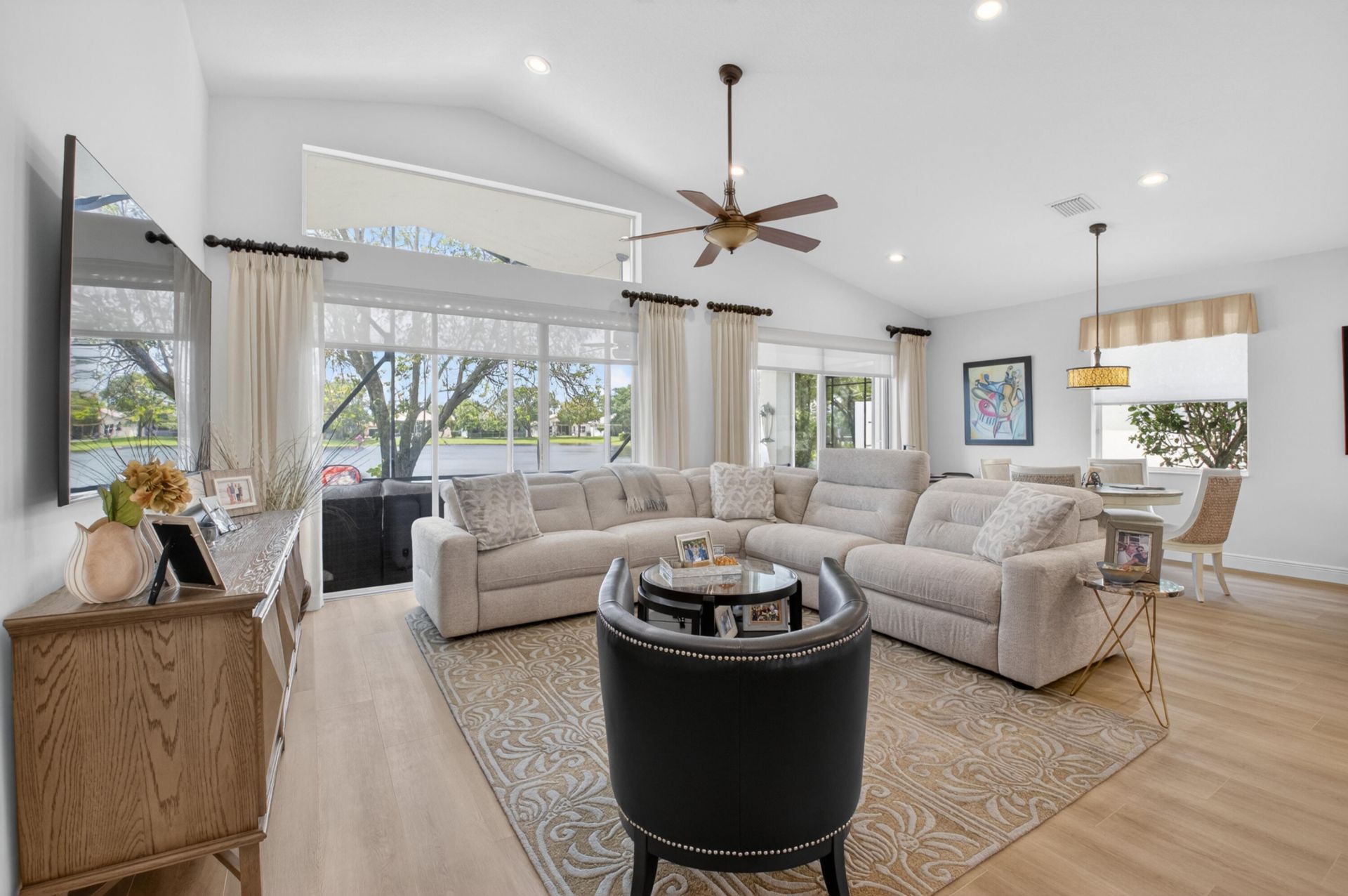 6609 Via Alfieri, Lake Worth, FL 33467 Photo