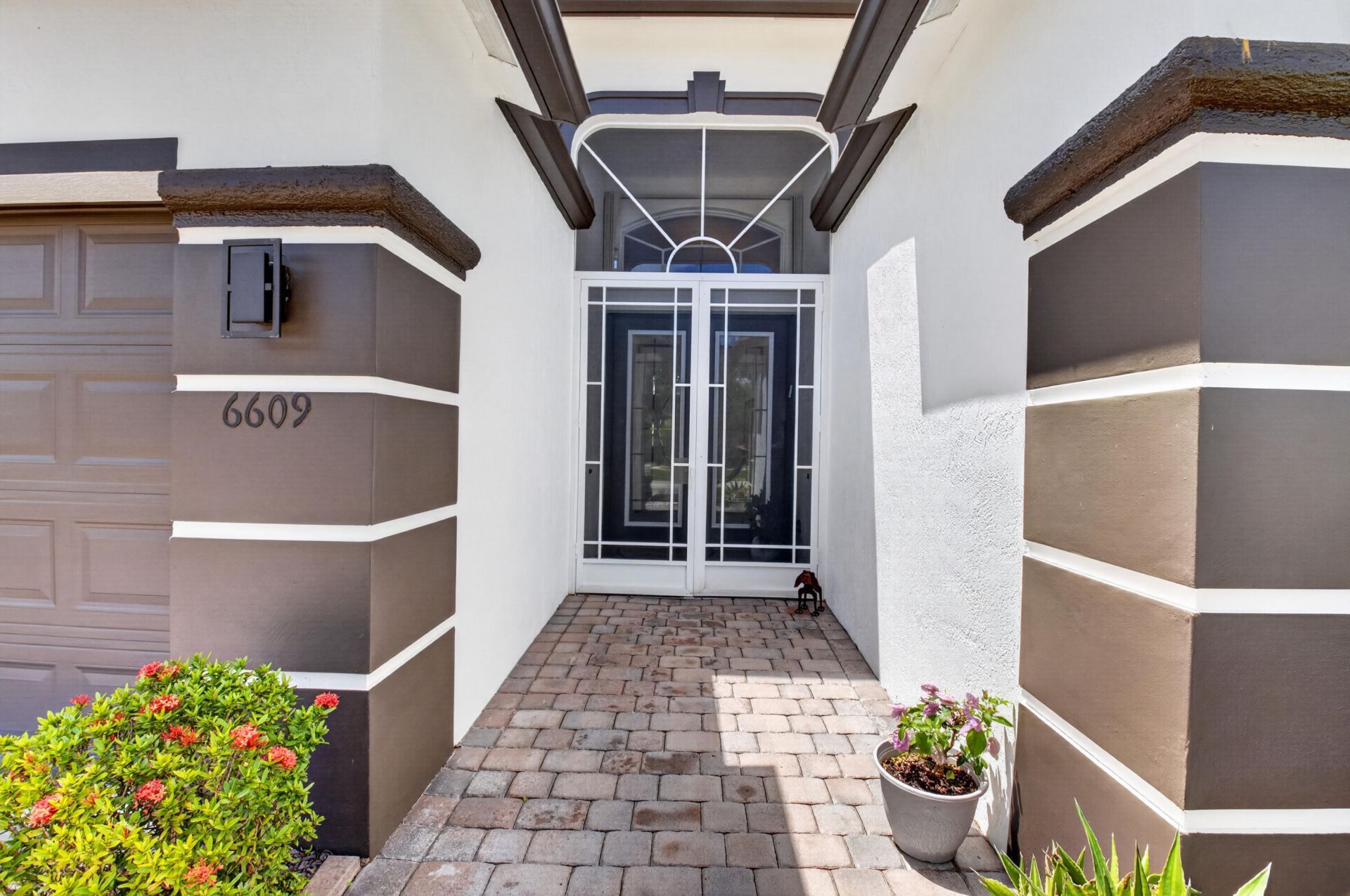 6609 Via Alfieri, Lake Worth, FL 33467 Photo